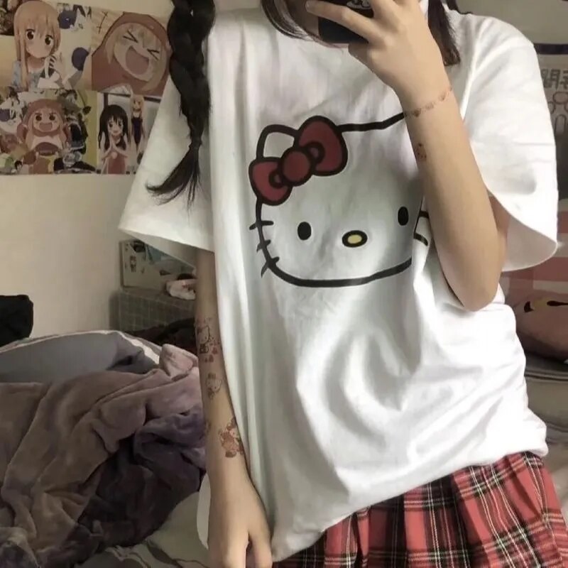 Hello Kitty T-Shirt | KittyDream