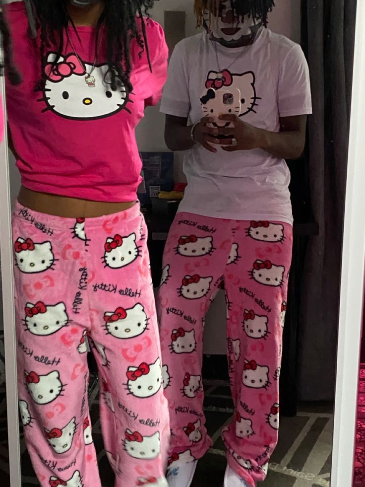 Hello Kitty Pajama Pants - RetroFestive.ca